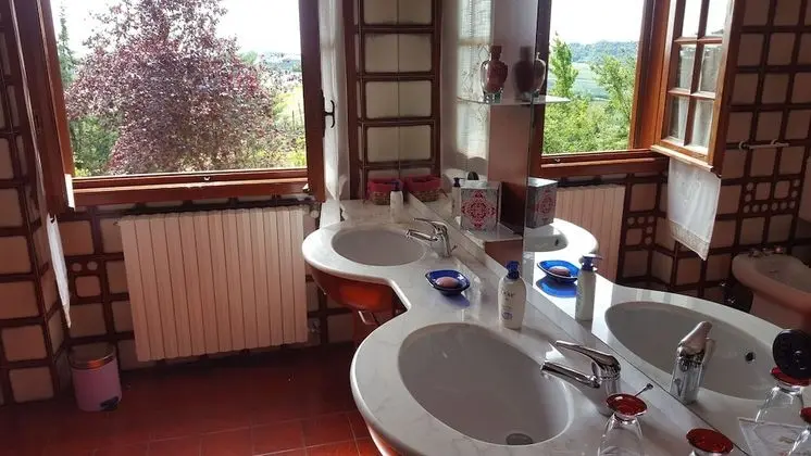 Tek Büyük Yataklı Oda, Balkon, Bahçe Manzaralı