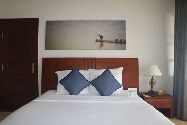 Deluxe Tek Büyük veya İki Ayrı Yataklı Oda, Bahçe Manzaralı
