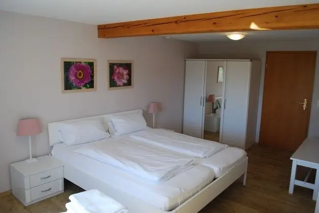 Economy Tek Büyük Yataklı Oda, Ortak Banyo, Bahçeli