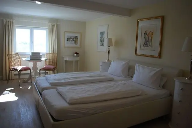 Economy Tek Büyük Yataklı Oda, Ortak Banyo, Bahçeli