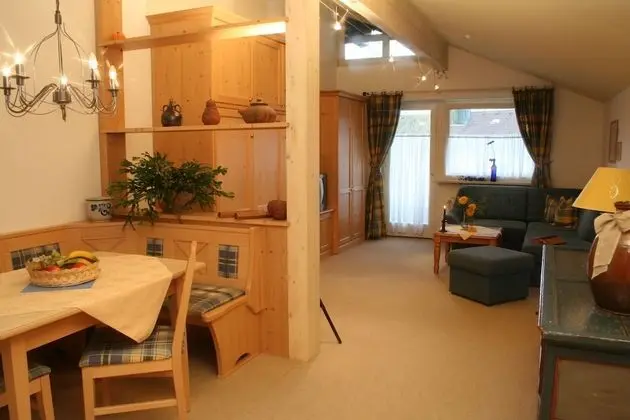 Romantic Daire, Balkon, Dağ Manzaralı (07 | steinBOCK)