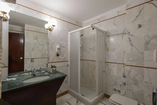 Superior Büyük Yataklı Tek Kişilik Oda