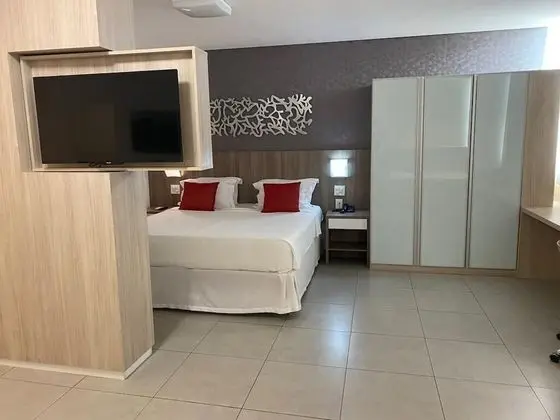Suite Luxo com Banheira de Hidromassagem