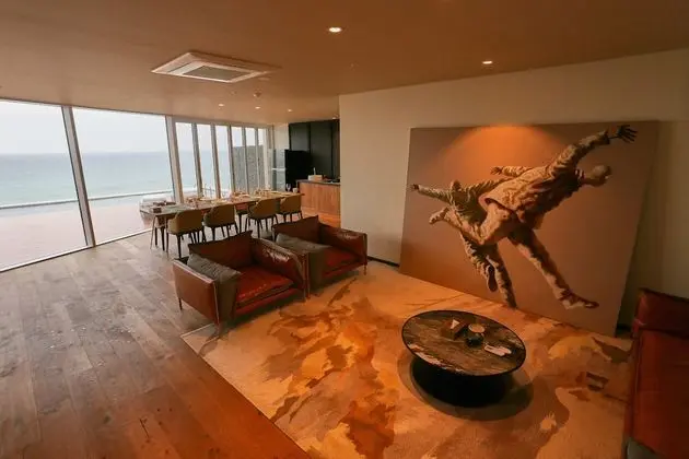Penthouse Alliance Pool Villa