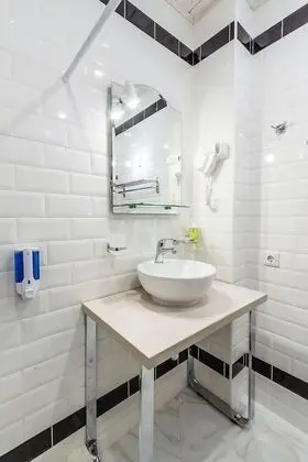 Family Süit, 2 Çift Kişilik Yatak, Özel Banyo, Avlu Manzaralı