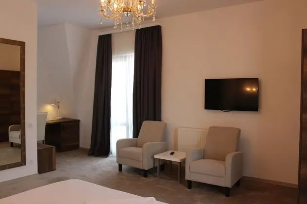 Elite Süit, 1 Büyük (Queen) Boy Yatak, Balkon, Şehir Manzaralı