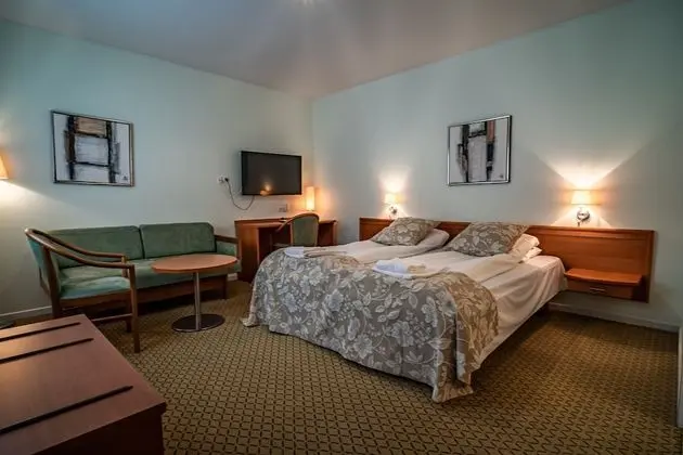 Superior Tek Büyük veya İki Ayrı Yataklı Oda