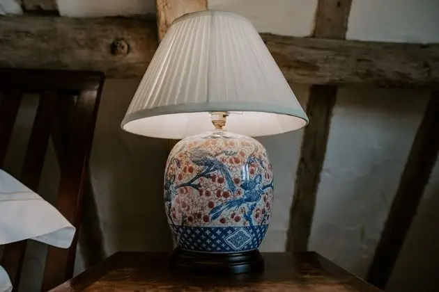 Tek Büyük Yataklı Oda, Banyolu/Duşlu (Red Attic)