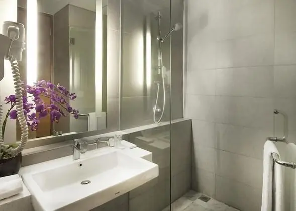 Executive Oda (King )