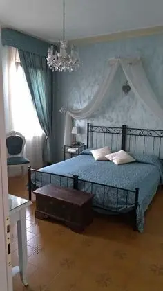 Standard Tek Büyük Yataklı Oda, Bahçe Manzaralı (External Private Bathroom)