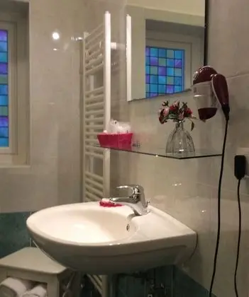 Superior Tek Büyük Yataklı Oda, Banyolu/Duşlu, Bahçe Manzaralı