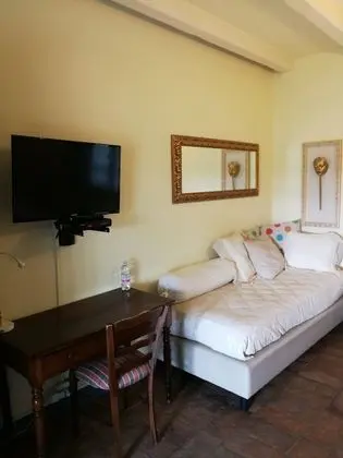 Classic Tek Büyük Yataklı Oda, 1 Büyük (Queen) Boy Yatak, Tepe Manzaralı, Avlu