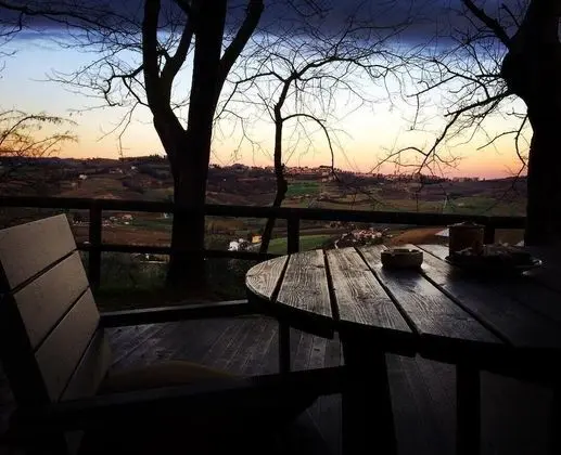 Classic Tek Büyük Yataklı Oda, 1 Büyük (Queen) Boy Yatak, Tepe Manzaralı, Avlu