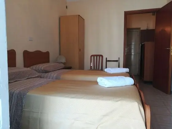 Tek Büyük veya İki Ayrı Yataklı Oda, Özel Banyo