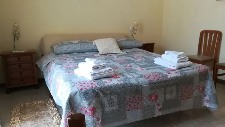 Tek Büyük Yataklı Oda, Ortak Banyo