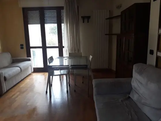 Tek Kişilik Oda, Ortak Banyo