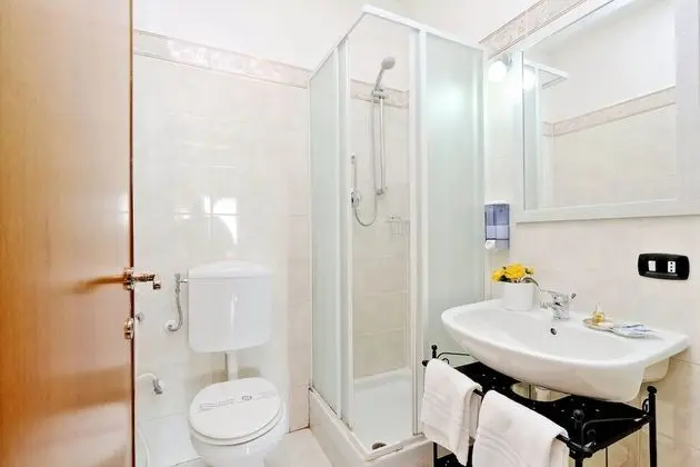 Luxury Tek Büyük Yataklı Oda, 1 Yatak Odası, Özel Banyo, Şehir Manzaralı