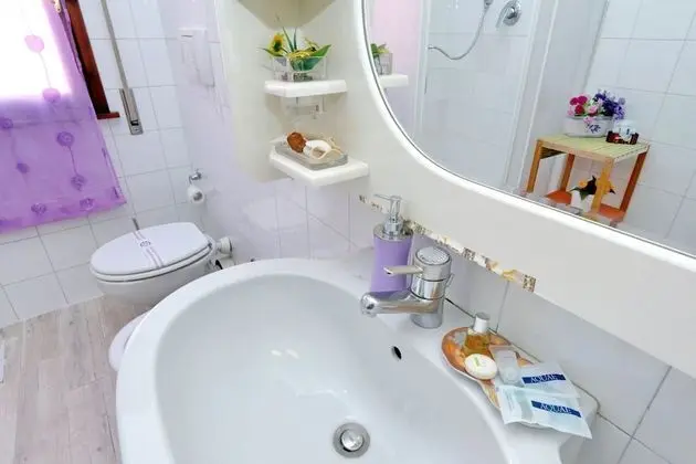 Superior Tek Büyük Yataklı Oda, 1 Yatak Odası, Ortak Banyo, Şehir Manzaralı