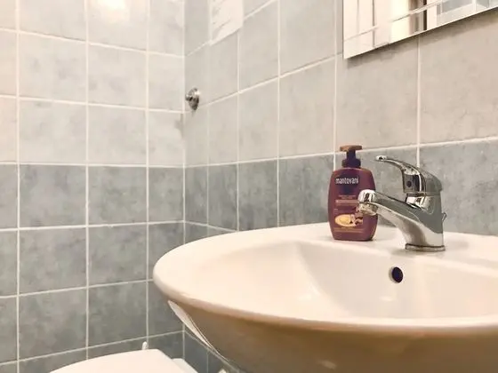 Tek Büyük veya İki Ayrı Yataklı Oda, Özel Banyo (Ginevra)