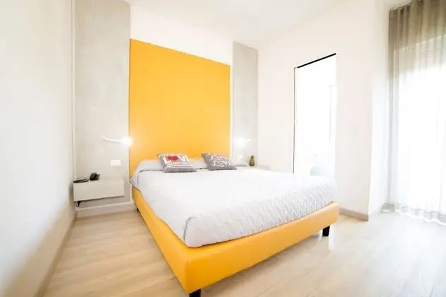 Design Tek Büyük Yataklı Oda, 1 Yatak Odası, Buzdolabı, Avlu Manzaralı