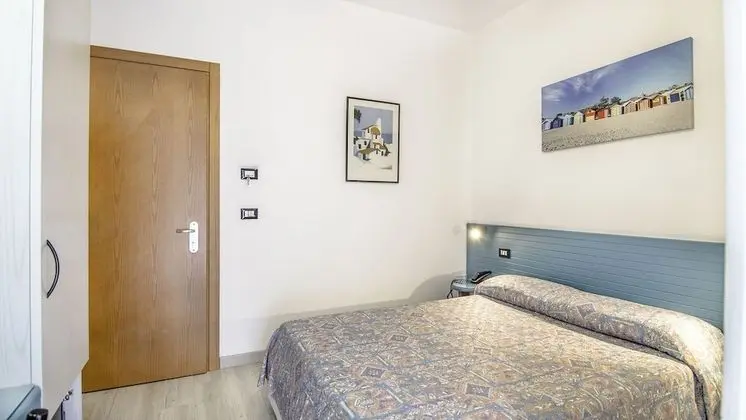 Tek Büyük veya İki Ayrı Yataklı Oda