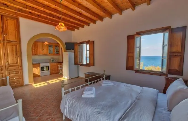Stüdyo, Deniz Manzaralı