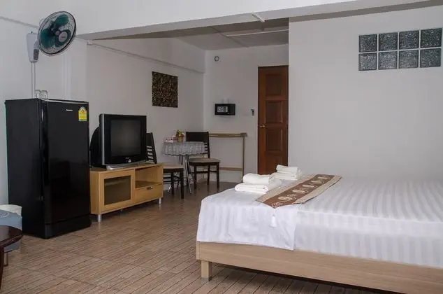 Standard Tek Büyük Yataklı Oda