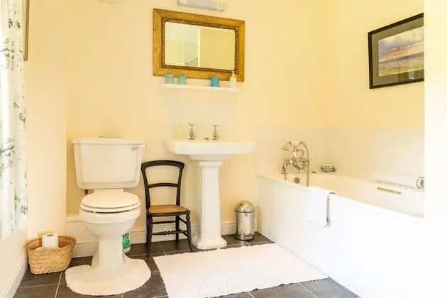 Tek Büyük Yataklı Oda, Banyolu/Duşlu (The Farmhouse)