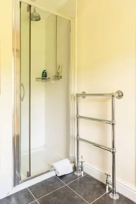 Tek Büyük Yataklı Oda, Banyolu/Duşlu (The Farmhouse)