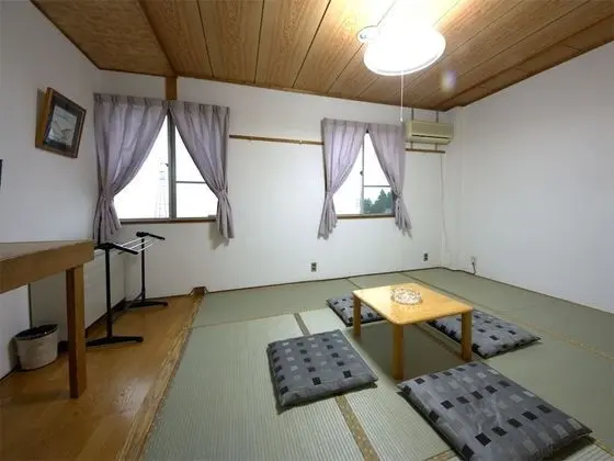 Traditional Tek Kişilik Oda, Ortak Banyo (Japanese-Style)