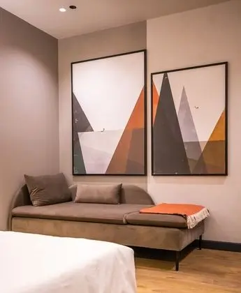 Deluxe Üç Kişilik Oda