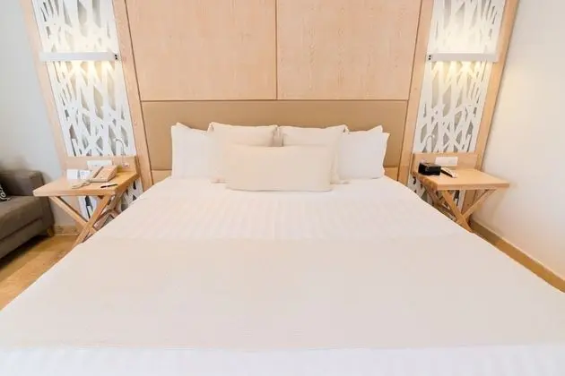 Luxury Oda (Bay View)