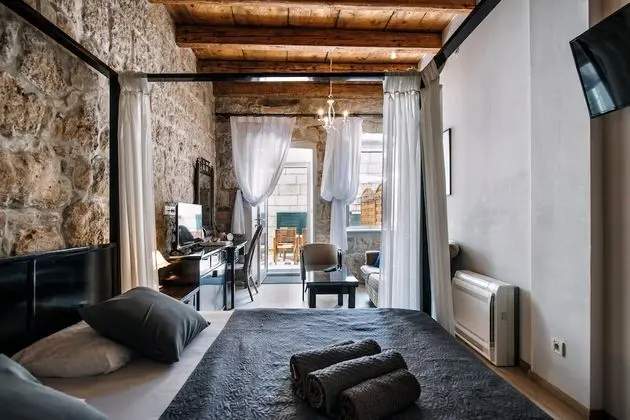 Deluxe Tek Büyük Yataklı Oda, Teras