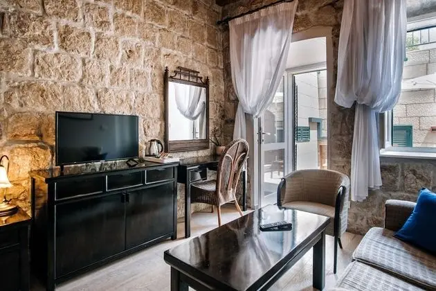 Deluxe Tek Büyük Yataklı Oda, Teras