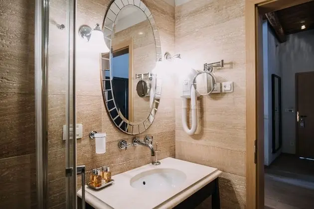 Deluxe Tek Büyük Yataklı Oda, Teras