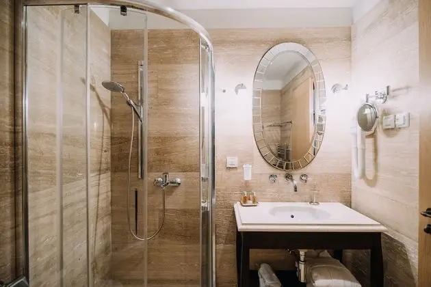 Deluxe Tek Büyük Yataklı Oda, Teras
