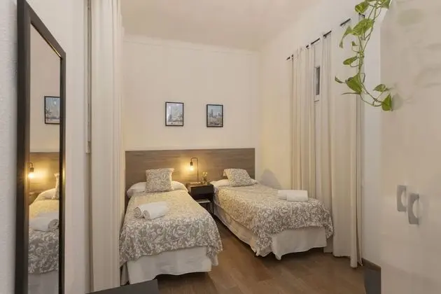 Tek Büyük veya İki Ayrı Yataklı Oda, Özel Banyo