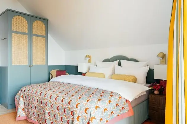 Deluxe Tek Büyük Yataklı Oda, Göl Manzaralı