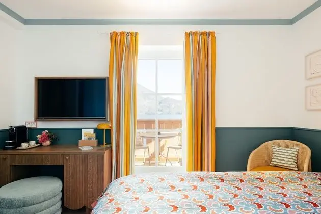 Tek Büyük Yataklı Oda, Balkon