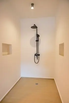 Luxury Dört Kişilik Oda, 1 Yatak Odası, Balkon, Kısmi Deniz Manzarası