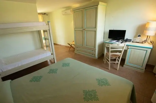 Standard Dört Kişilik Oda
