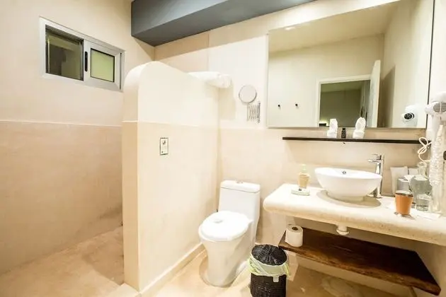 Copal Junior  Suite