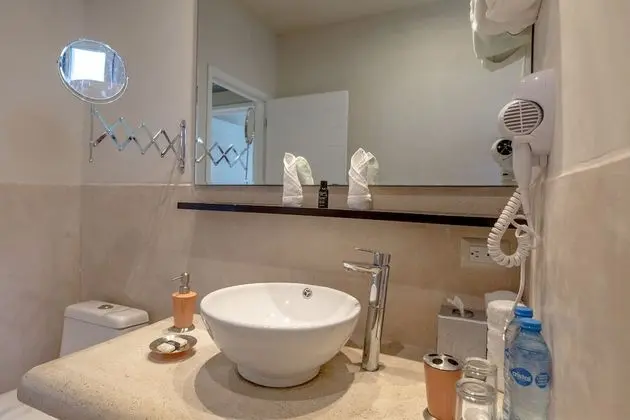 Copal Junior  Suite