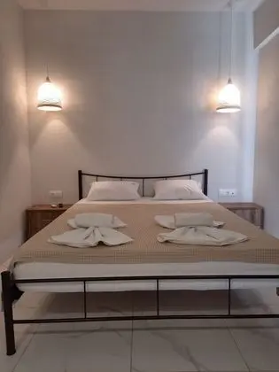 Basic Üç Kişilik Oda
