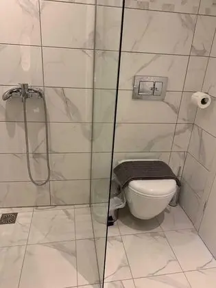 Basic Üç Kişilik Oda