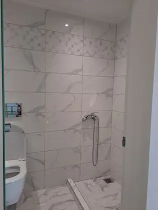 Basic Üç Kişilik Oda