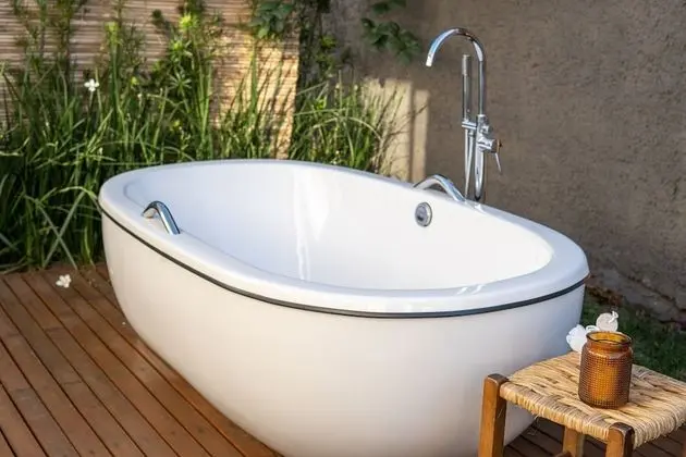 Design Ev, 1 Büyük (Queen) Boy Yatak ve Çekyat, Mutfak, Bahçe Manzaralı