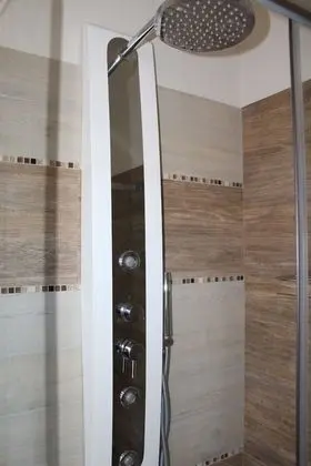 Deluxe Tek Büyük Yataklı Oda, Balkon, Şehir Manzaralı