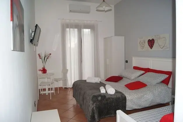 Deluxe Üç Kişilik Oda, Kısmi Deniz Manzaralı