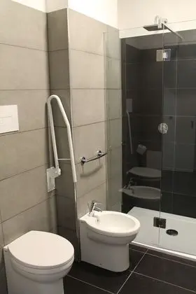 Standard Tek Büyük Yataklı Oda, Banyolu/Duşlu